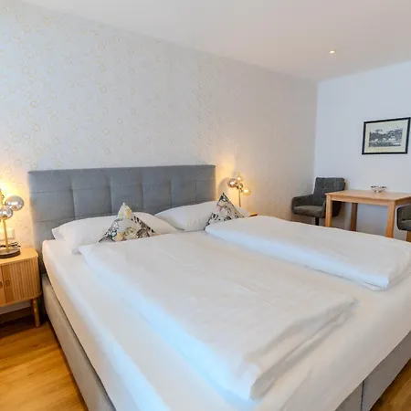 Appartementhaus Christophorus דירה אוברטאורן